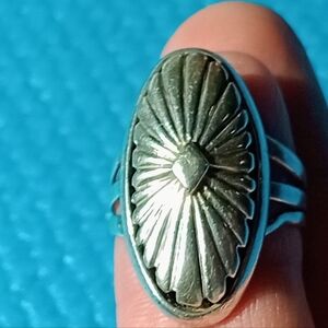 Vintage Navajo Sterling Silver Concho Ring